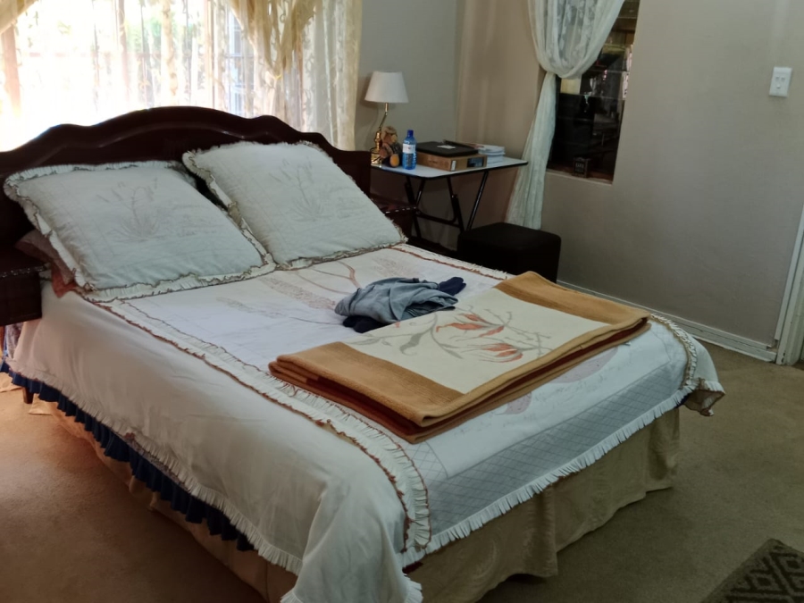 To Let 6 Bedroom Property for Rent in Kuruman Northern Cape